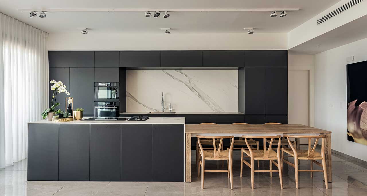 Kitchen Design Simple: A Modern Guide to Simplicity and Functionality in 2025