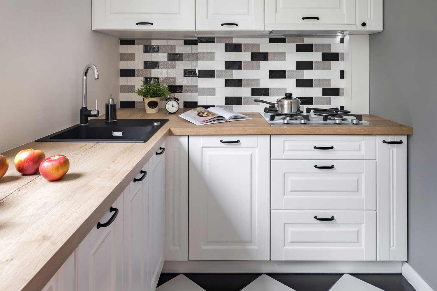 small-kitchen-ideas-lead-home